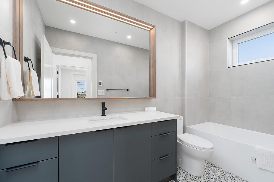 4014 Rupert Street Vancouver, BC - 19