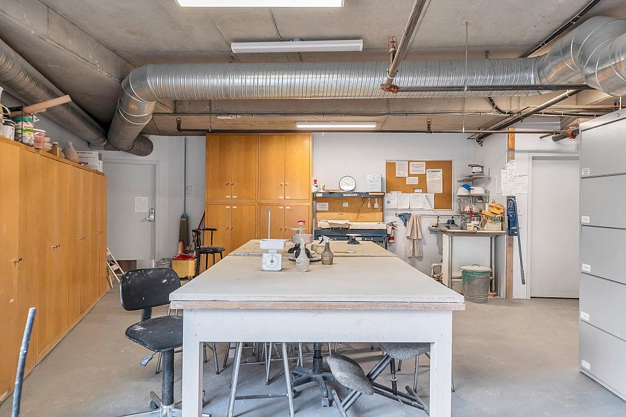 403 289 Alexander Street Vancouver, BC - 36