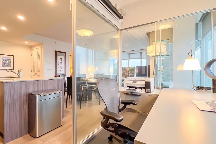 1801 2411 Heather Street Vancouver, BC - 26