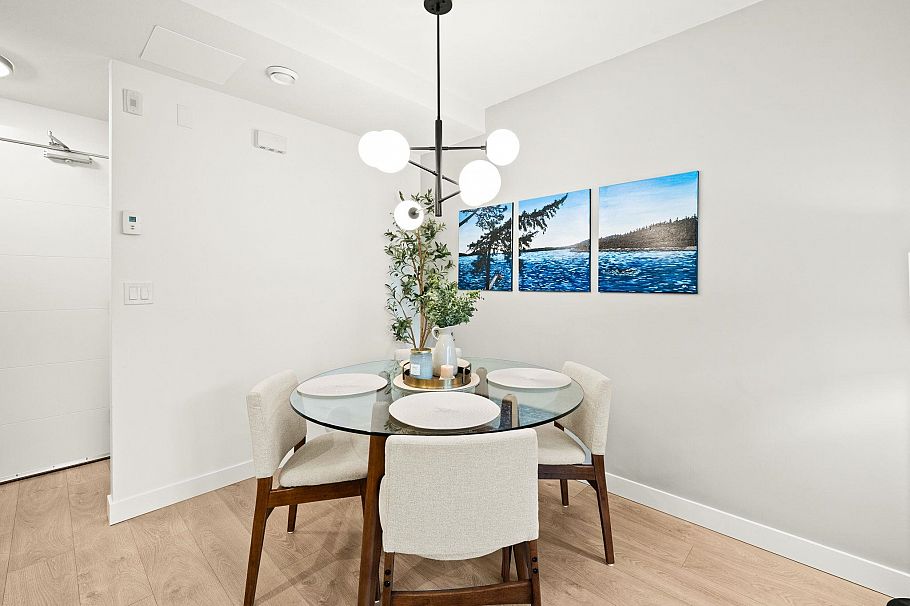 TH8 108 E 8th Street North Vancouver, BC - 15