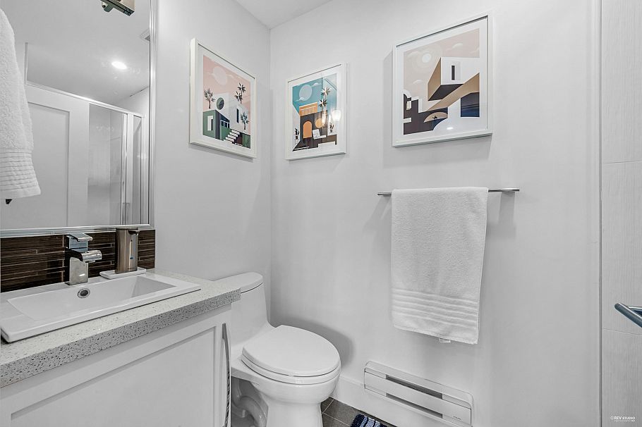 333 E 7th Avenue Vancouver, BC - 24