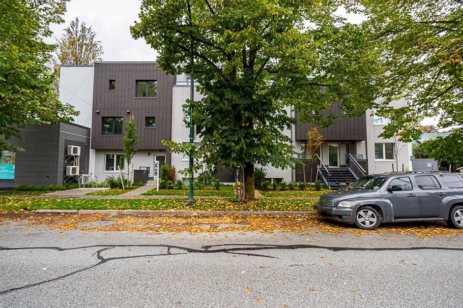 110 2085 E 1st Avenue Vancouver, BC - 31