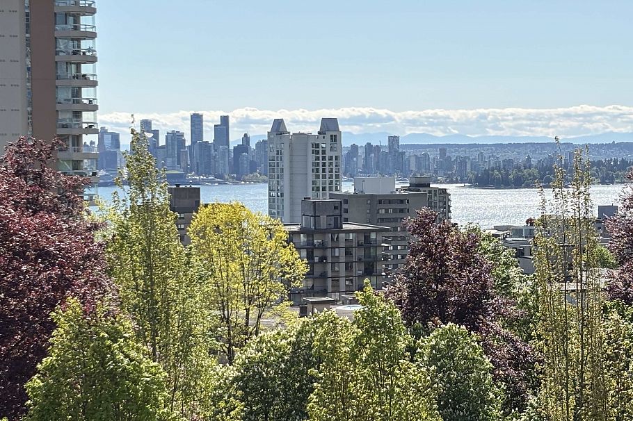 601 140 E Keith Road North Vancouver, BC - 1