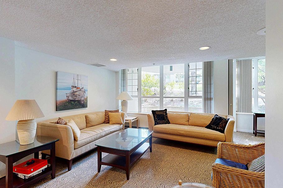 1005 995 Roche Point Drive North Vancouver, BC - 35