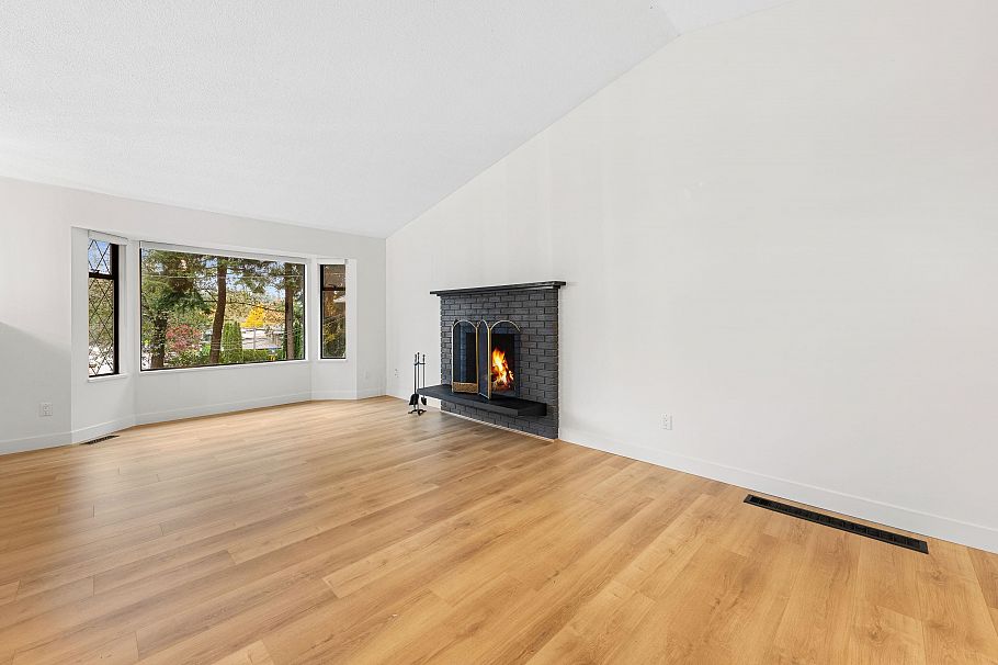 1777 Caledonia Avenue North Vancouver, BC - 9