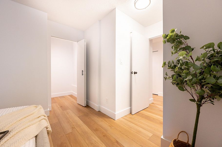 304 1855 Nelson Street Vancouver, BC - 12