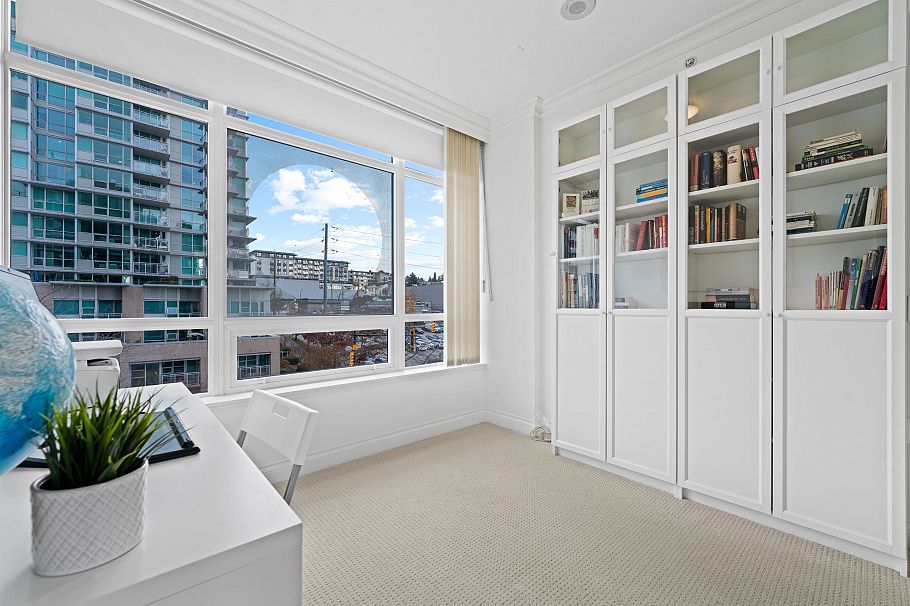 502 172 Victory Ship Way North Vancouver, BC - 12