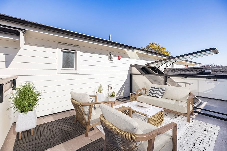 6525 Fremlin Street Vancouver, BC - 2