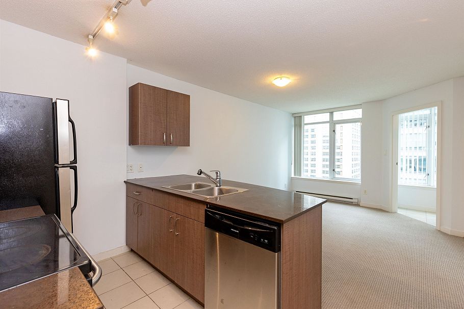 1203 610 Granville Street Vancouver, BC - 4