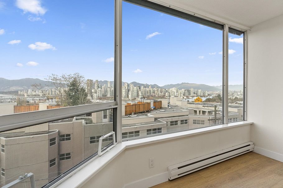 401 1235 W Broadway Vancouver, BC - 4