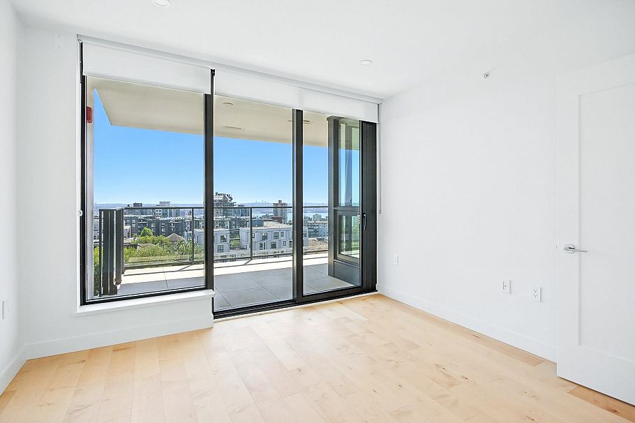 703 135 E 13th Street North Vancouver, BC - 22