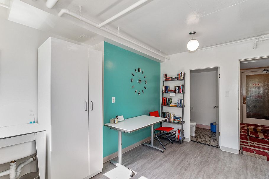 401 1315 Cardero Street Vancouver, BC - 19