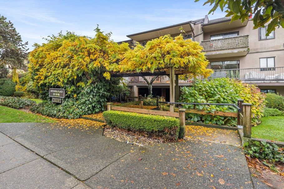 311 251 W 4th Street North Vancouver, BC - 28