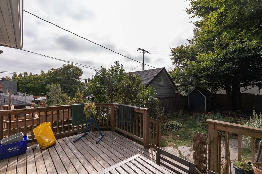 928 E 17th Avenue Vancouver, BC - 21