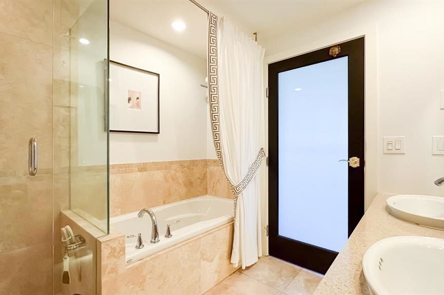 401 1925 Alberni Street Vancouver, BC - 23