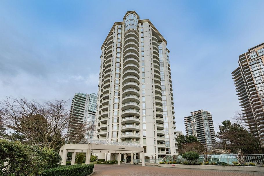 2302 6188 Patterson Avenue Burnaby, BC - 2