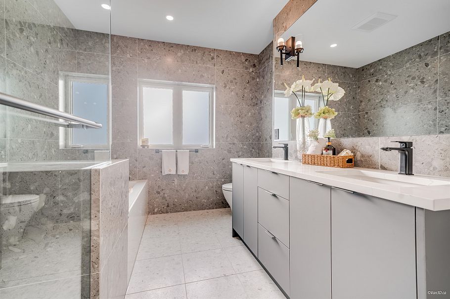 6709 Fleming Street Vancouver, BC - 24