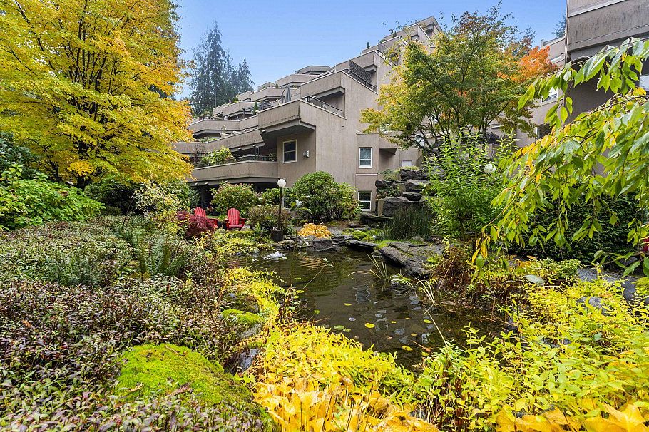 102 1500 Ostler Court North Vancouver, BC - 37