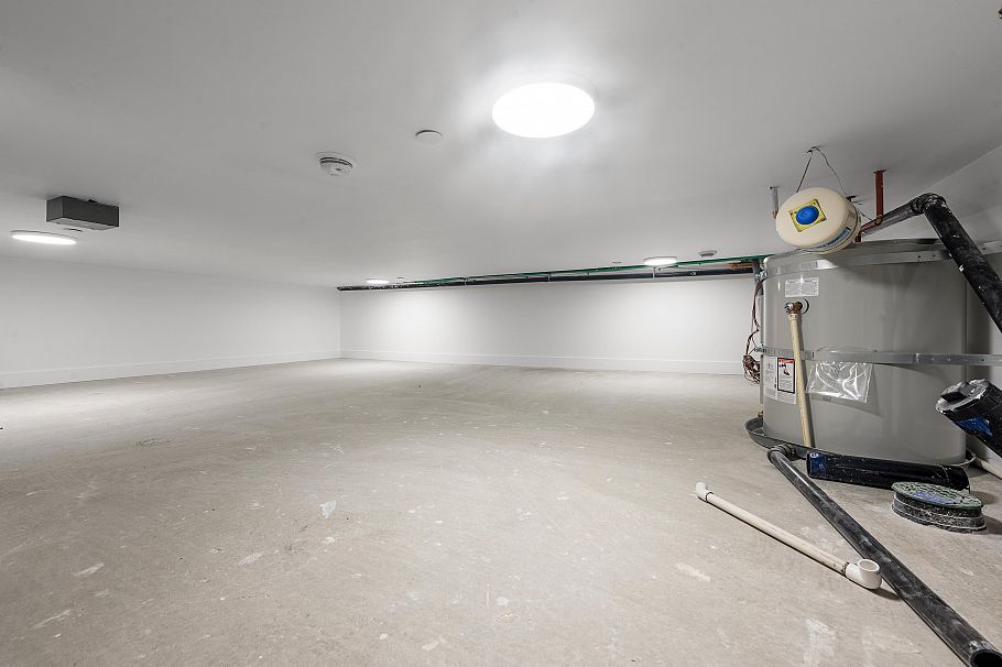 2 273 W 17th Avenue Vancouver, BC - 34