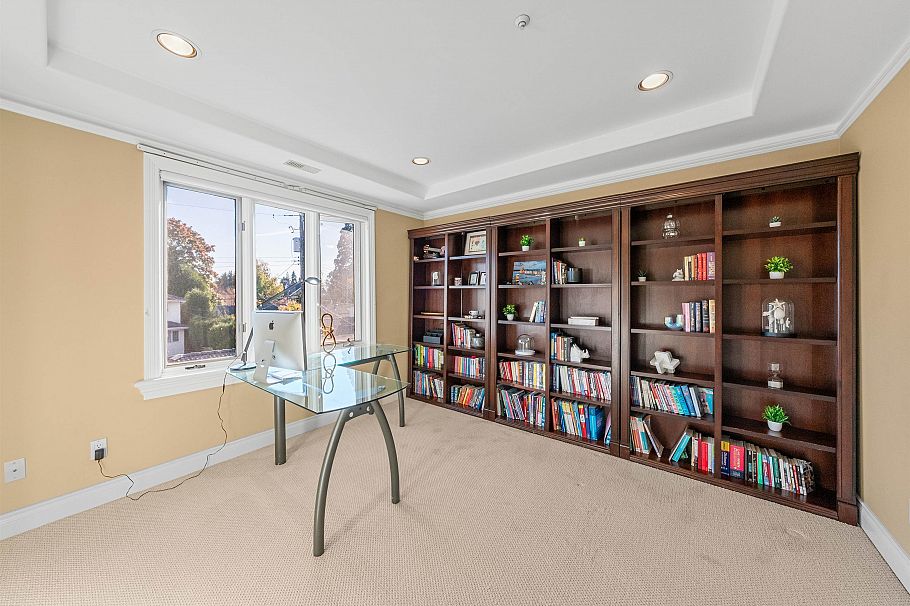 1426 W 48th Avenue Vancouver, BC - 14