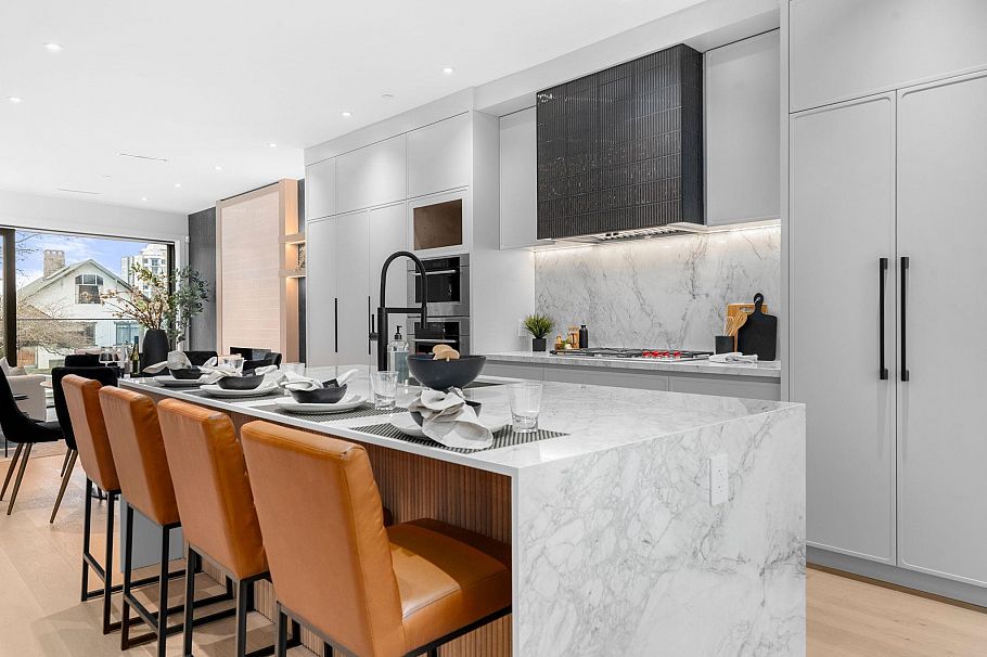 3679 Pandora Street Vancouver, BC - 5