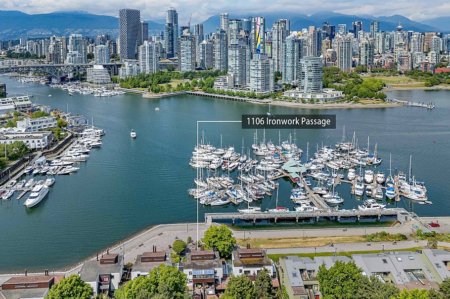 1106 Ironwork Passage Vancouver, BC - 37