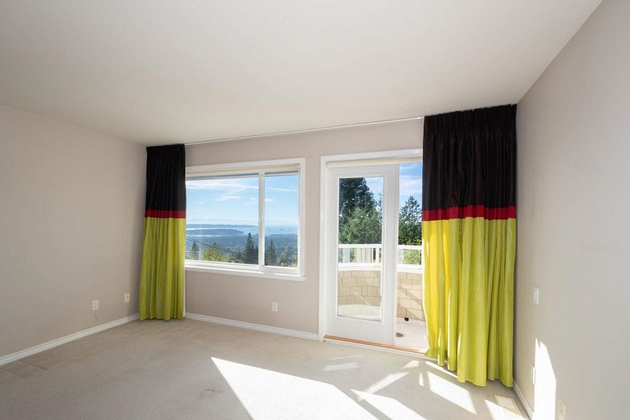 4080 St. Pauls Avenue North Vancouver, BC - 12