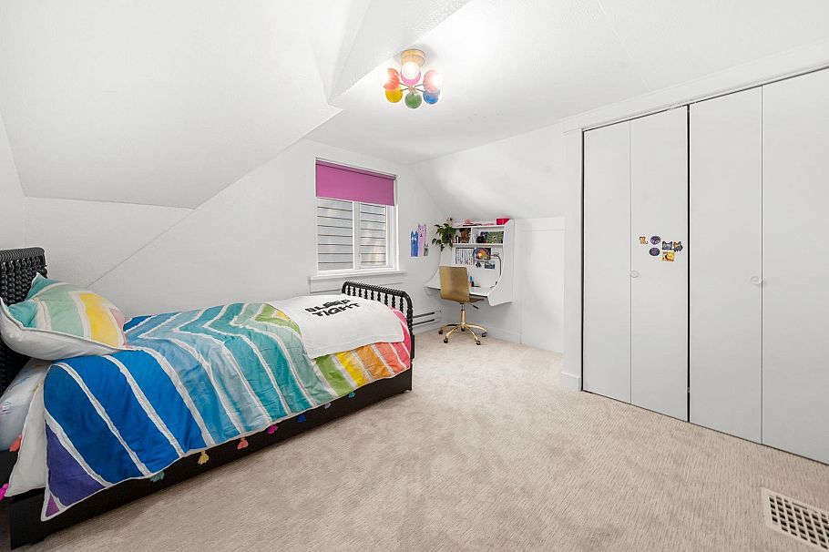 2052 Capilano Road North Vancouver, BC - 18