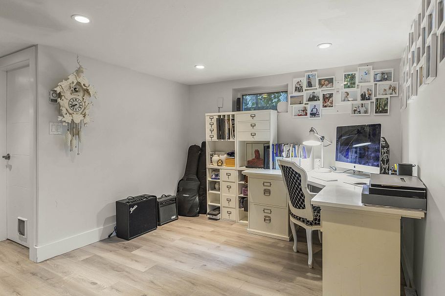 439 E 22nd Avenue Vancouver, BC - 19