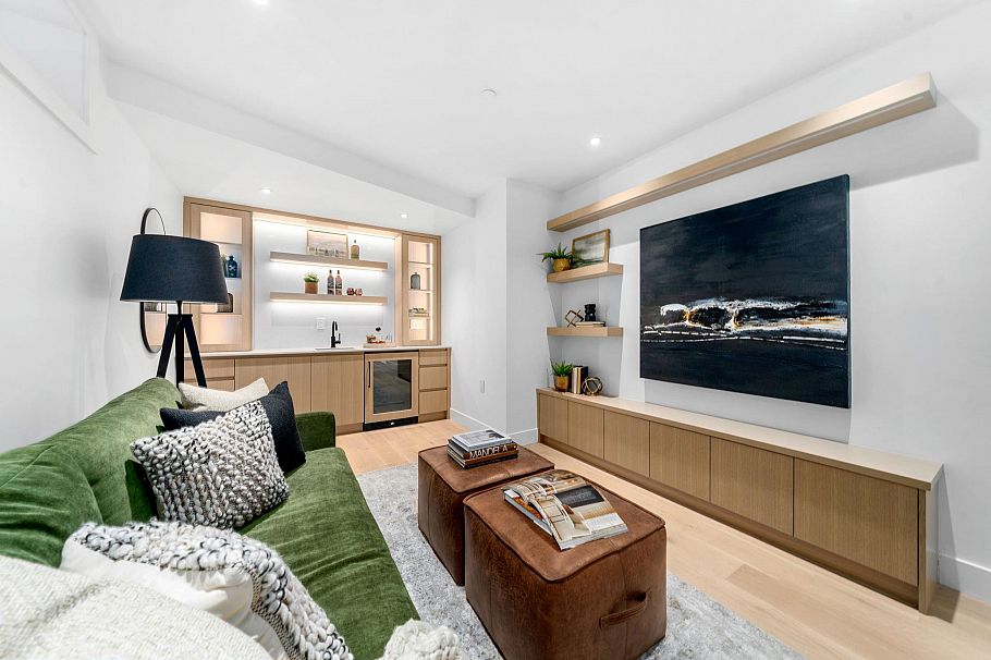 3679 Pandora Street Vancouver, BC - 29