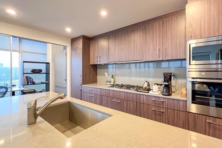 1801 2411 Heather Street Vancouver, BC - 16