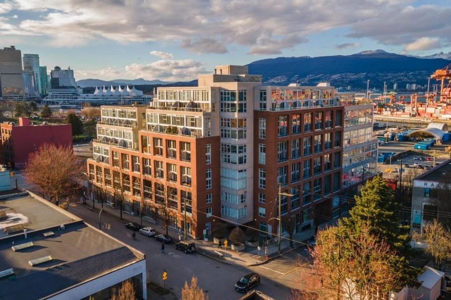 403 289 Alexander Street Vancouver, BC - 39