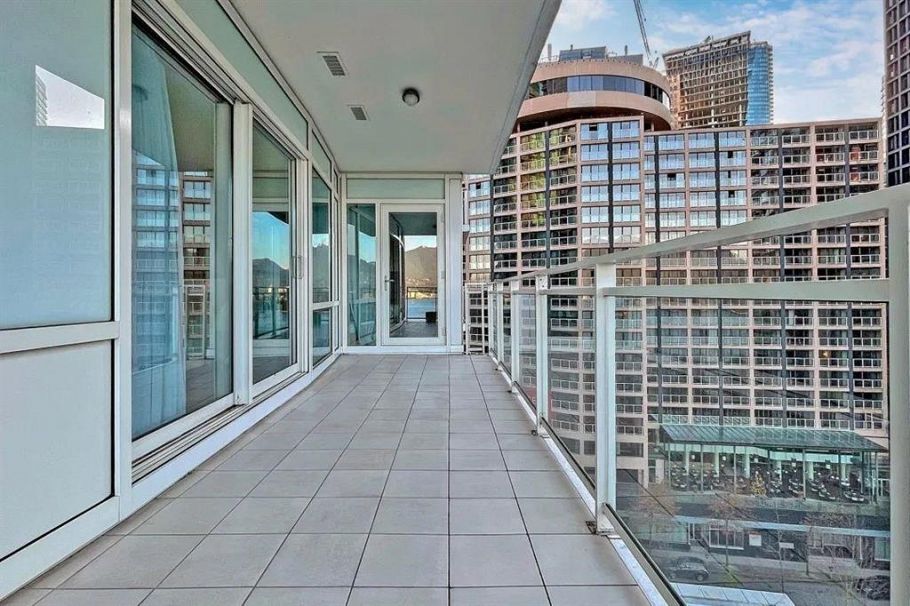 1001 1139 W Cordova Street Vancouver, BC - 40