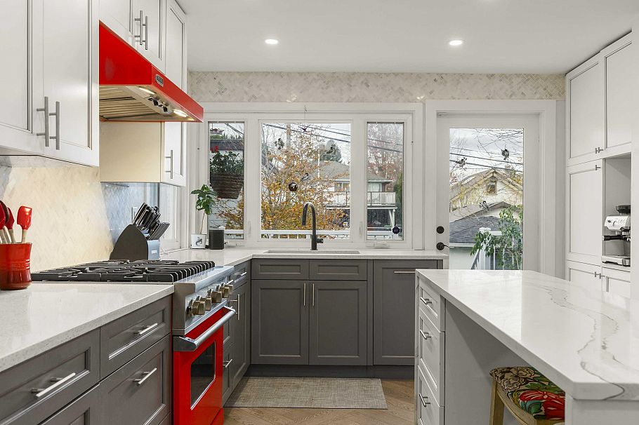 439 E 22nd Avenue Vancouver, BC - 9