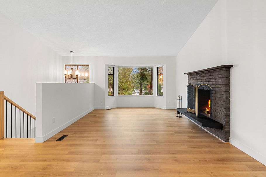 1777 Caledonia Avenue North Vancouver, BC - 10