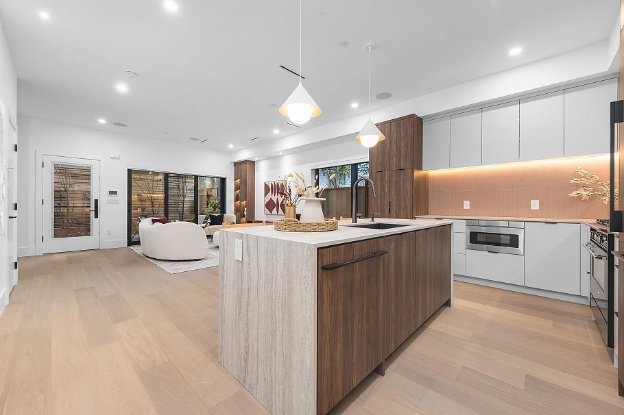 2 273 W 17th Avenue Vancouver, BC - 16