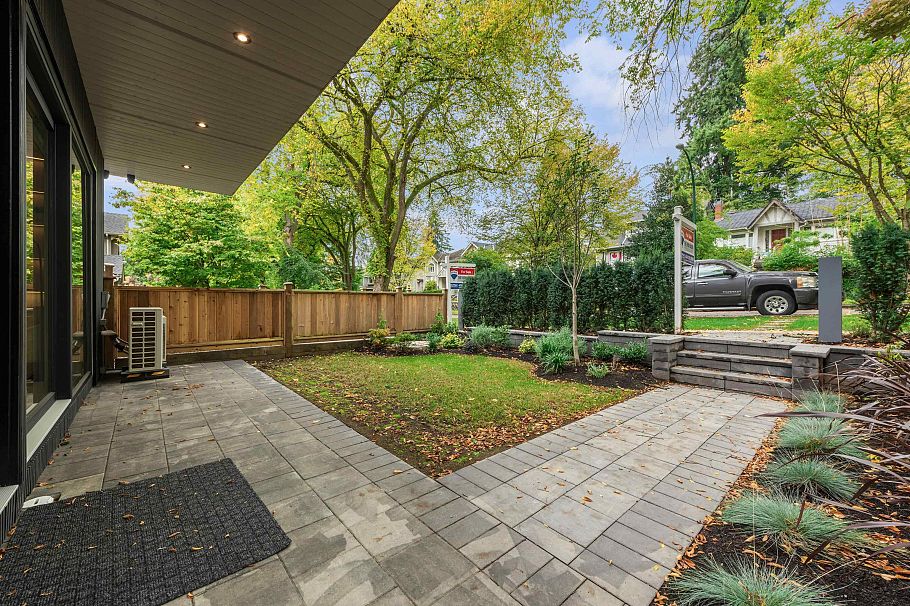 1 3232 W 38th Avenue Vancouver, BC - 22