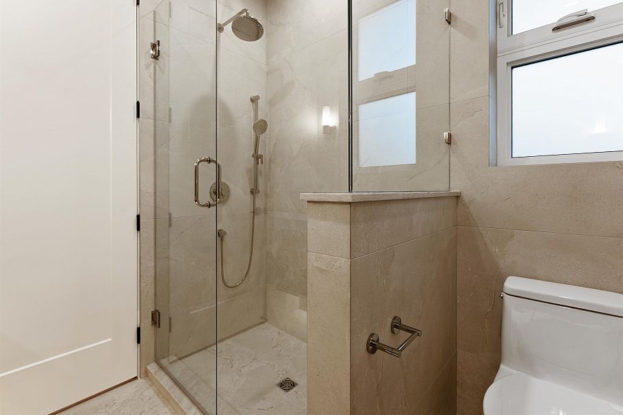 1 1765 Graveley Street Vancouver, BC - 22