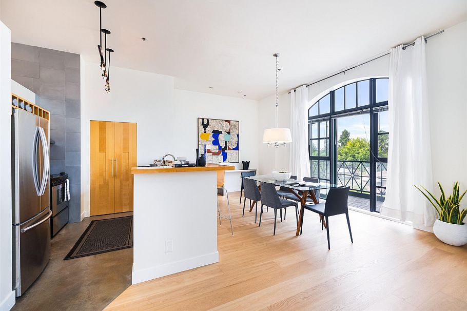 202 4590 Earles Street Vancouver, BC - 10