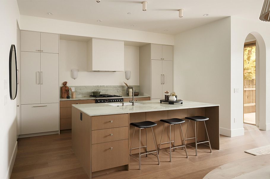 1 15 W 20th Avenue Vancouver, BC - 10