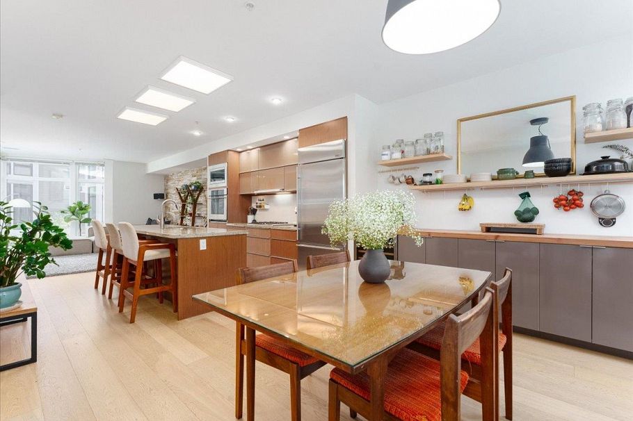 2953 Wall Street Vancouver, BC - 12