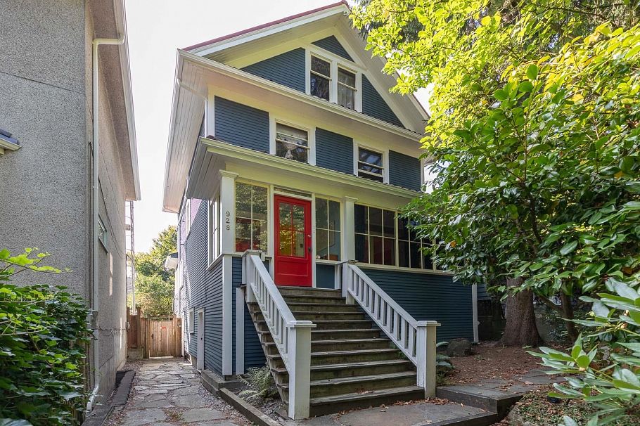 928 E 17th Avenue Vancouver, BC - 1