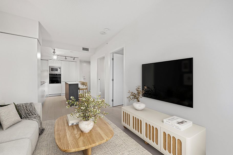 604 180 E 2nd Avenue Vancouver, BC - 2