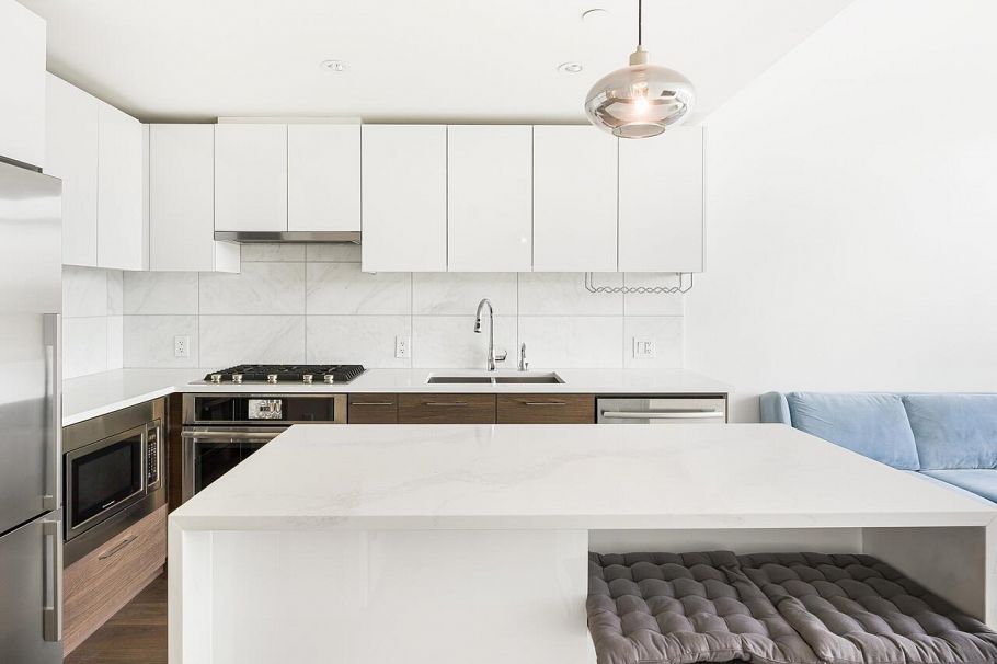 2008 8538 River District Crossing Vancouver, BC - 5