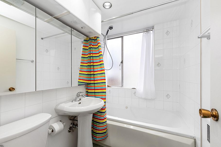 401 1315 Cardero Street Vancouver, BC - 15