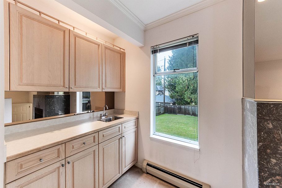 6633 Montgomery Street Vancouver, BC - 16