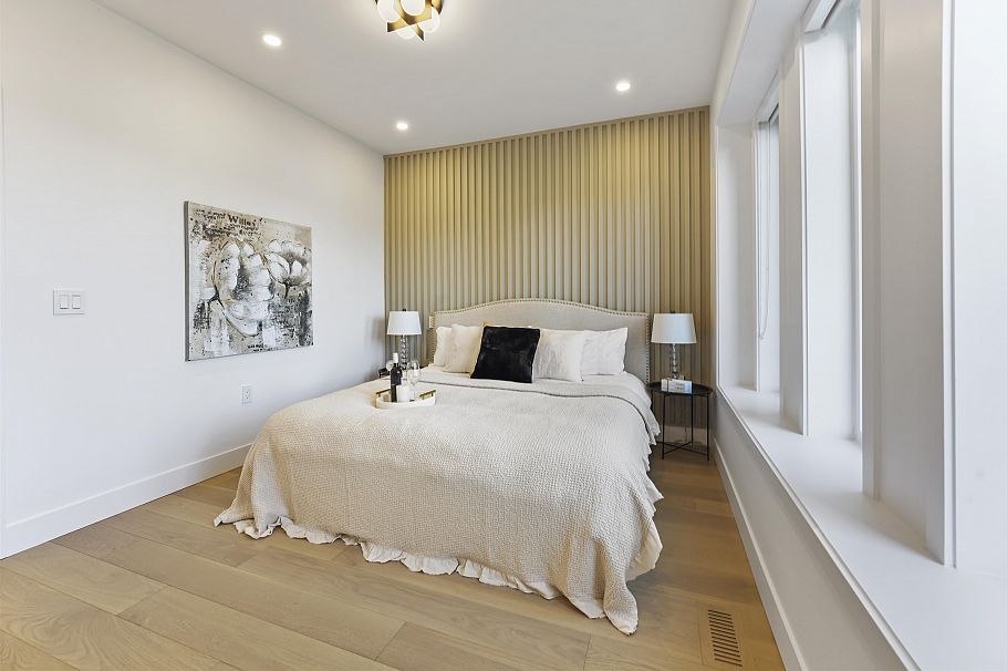 2 1322 E 13th Avenue Vancouver, BC - 18