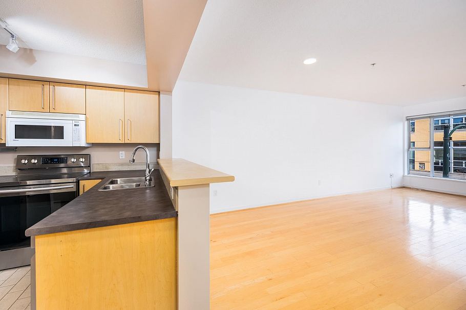 310 2768 Cranberry Drive Vancouver, BC - 20