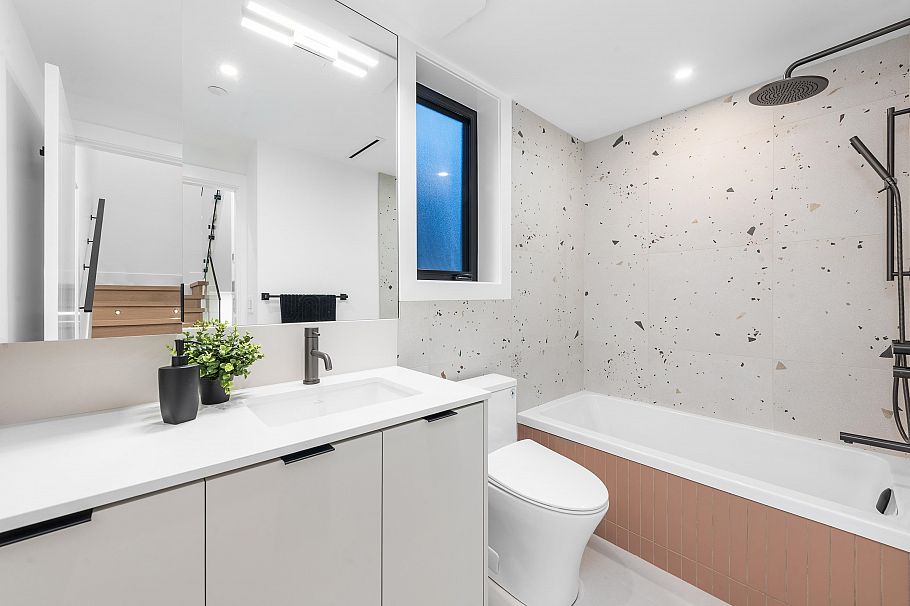 2 275 W 17th Avenue Vancouver, BC - 26