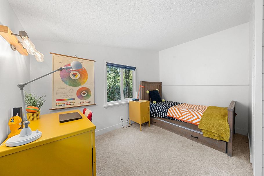 2052 Capilano Road North Vancouver, BC - 20